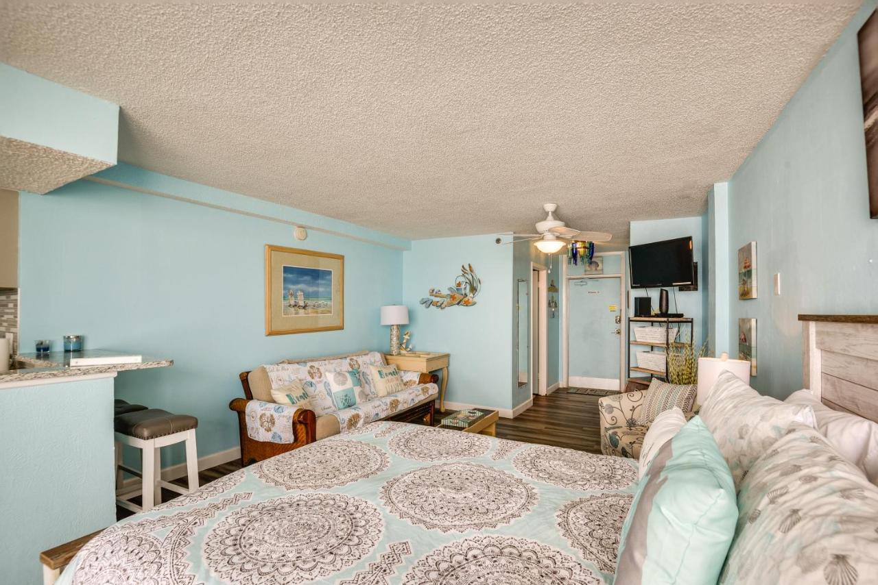 Updated Daytona Beach Oceanfront Studio! Kültér fotó