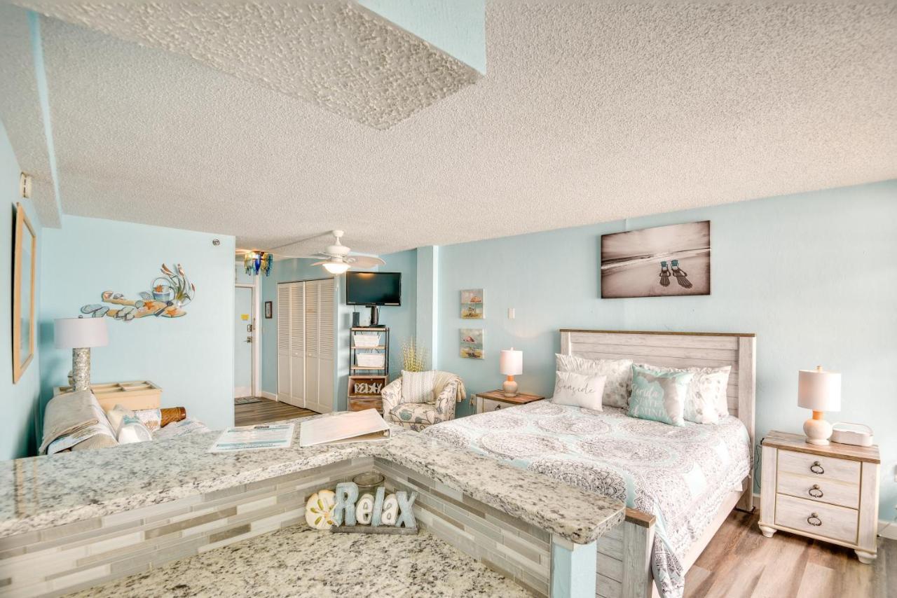 Updated Daytona Beach Oceanfront Studio! Kültér fotó